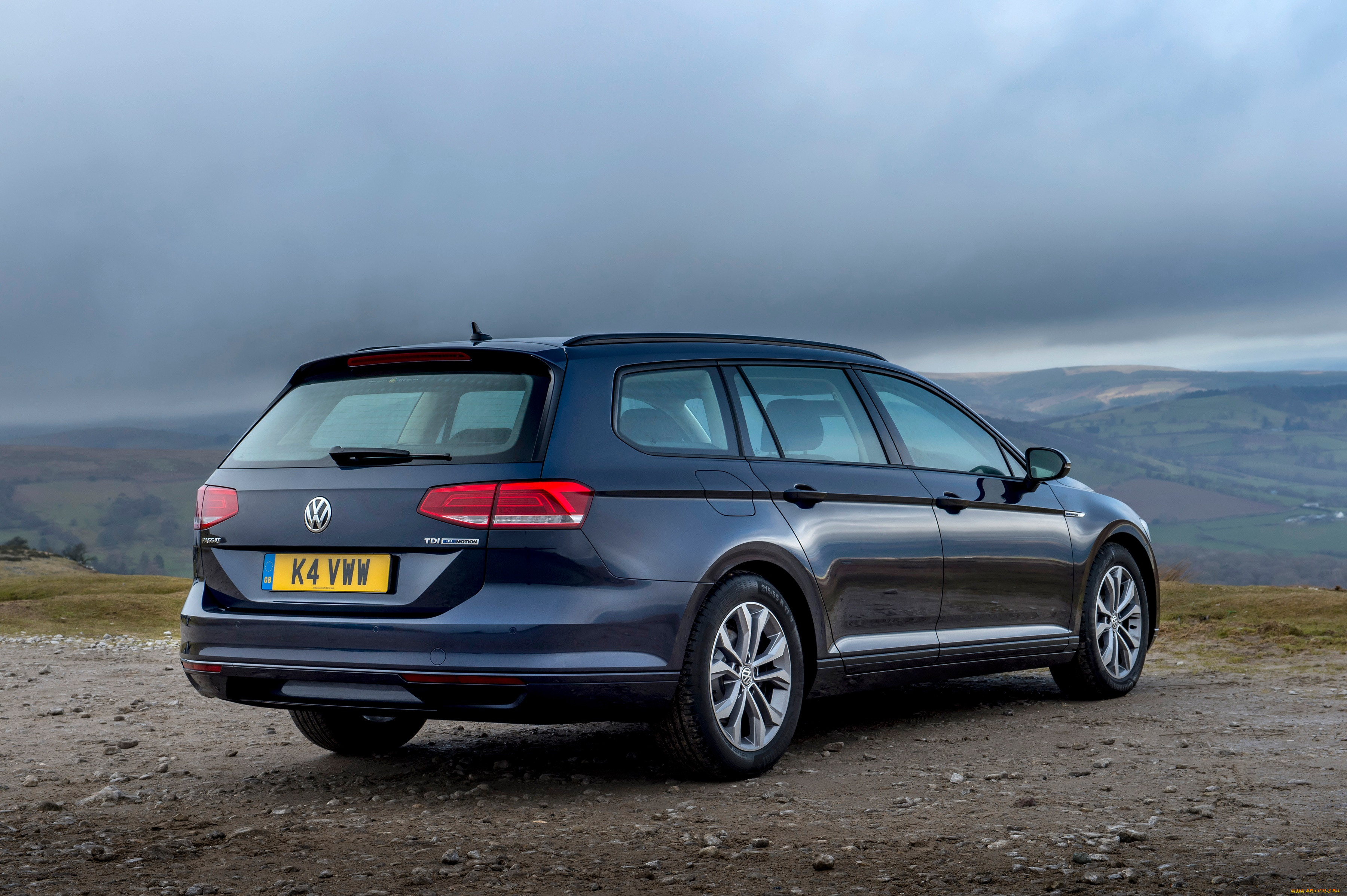 , volkswagen, passat, estate, bluemotion, b8, 2015